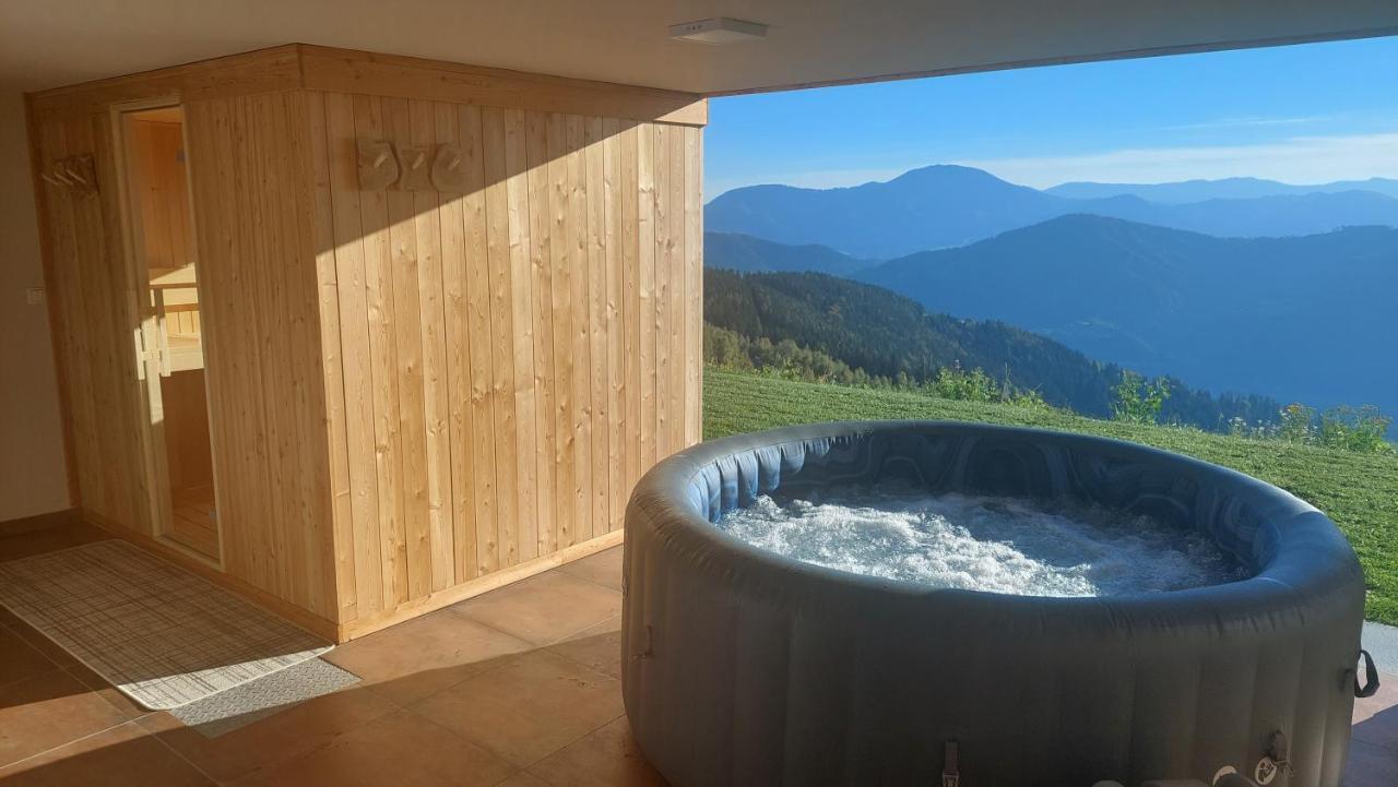 Studio 1111 With Sauna & Hot Tub Dravograd Exterior photo
